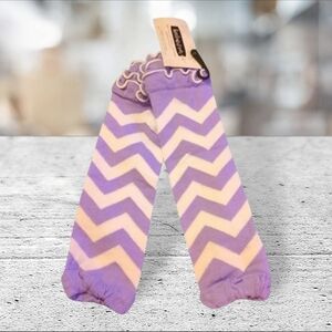 leg warmers lavender and white chevron with ruffles.